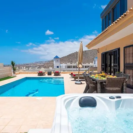 Villa Torviscas Sunset & Jacuzzi Costa Adeje (Tenerife)